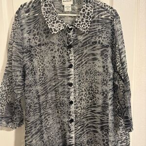 Bon Worth Women's Black and Gray Animal Print Button-Down Shirt